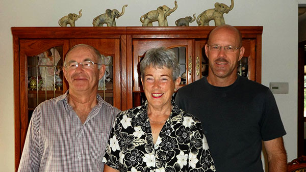 Jim Dutcher with his parents. He may be joining us in Atalaya in February 2015