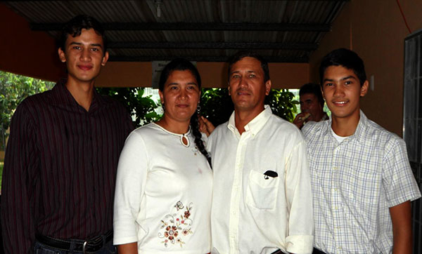 Aaron, Margarita, Domingo and Caleb (Road construction)